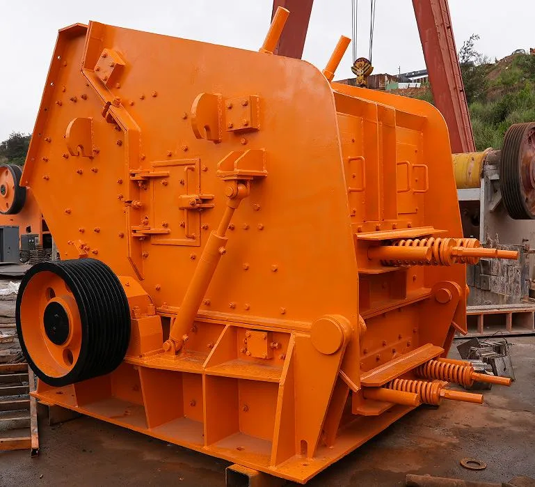 Fosfat Kaya Darbeli Kırıcı Makinesi Porselen Tozu Birincil Kaya Tuzu Kırıcı 2