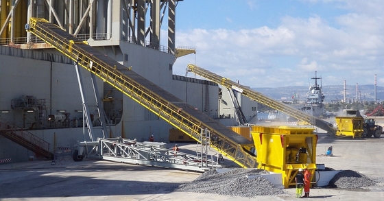 PU Nakliye Ağır Hizmet Bantlı Konveyör 15Kw B1600 Kum Çakıl Mobil