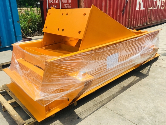 2.2Kw Elektromanyetik Titreşimli Besleme Makinesi 150 TPH Topak veya Granül Malzemeler