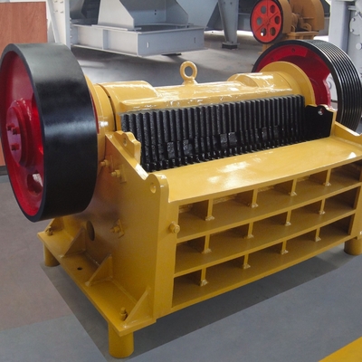 Kuvars Kum Taş Kırıcı Makinesi Komple Set Maden Kırıcı Ekipmanları