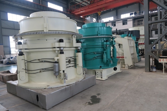 HPT300 Taş ocağı ve madencilik alanında kullanılan hidrolik konik kırıcı taş kırıcı