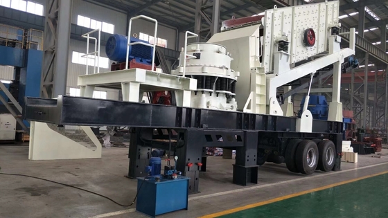 Madencilik ve Taş Ocağında PEW1100 300Kw Taşınabilir Kırma Tesisi Kırıcı İnşaat Makinesi