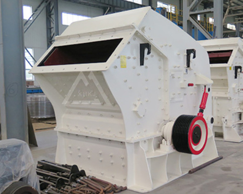 Alçı İnşaat Küçük Mobil Taş Kırıcı PF1320 Atık İşleme Birincil Darbeli Kırıcı