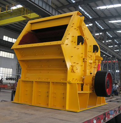 Yatay Darbeli Taş Kırıcı Makinesi 200Kw PF1315 İkincil Taş Ocağı Kırma Dolomit