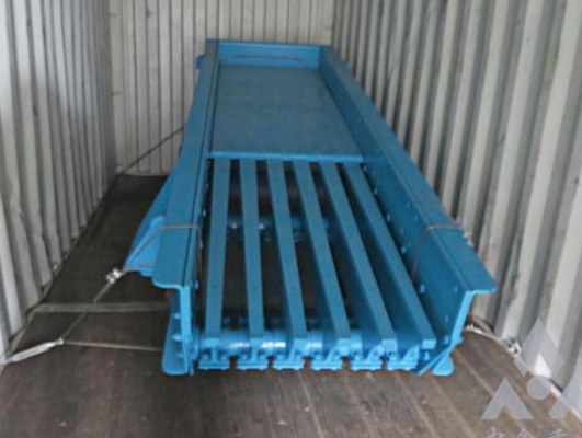 Madencilik Çeneli Kırıcı Manyetik Titreşimli Besleyici ZSW1360 600 TPH Taş Kaya, Titreşimli besleyici, doğrusal titreşimli besleyici
