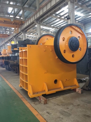 Kuvars Kum Çeneli Kırıcı Makinesi, Komple Set Sabit Kaya Madenciliği Kırıcı Ekipmanları