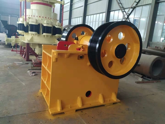 Kuvars Kum Çeneli Kırıcı Makinesi, Komple Set Sabit Kaya Madenciliği Kırıcı Ekipmanları