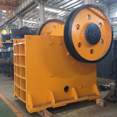 110Kw Maden Çeneli Kırıcı PEX 300x1300 PE Serisi Gri Beyaz