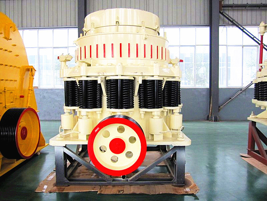 5.5 ft Kaba Taşınabilir Kaya Kırıcı, Hidrolik Mobil Kırıcı Makinesi