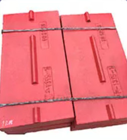 PF1320 Taş Kırıcı Yedek Parçaları Alaşımlı Madencilik Makineleri Darbeli Kırıcı Blow Bar