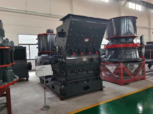 Alçı Değirmeni Taş Çekiçli Kırıcı Makinesi 75Kw Kuvars Taş Kaba Toz